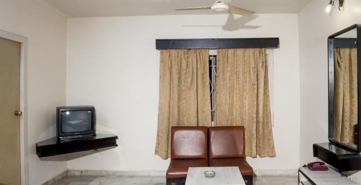 Saluja Residency Hotel สิริกุรี ภายนอก รูปภาพ