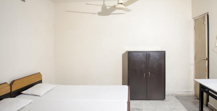 Saluja Residency Hotel สิริกุรี ภายนอก รูปภาพ